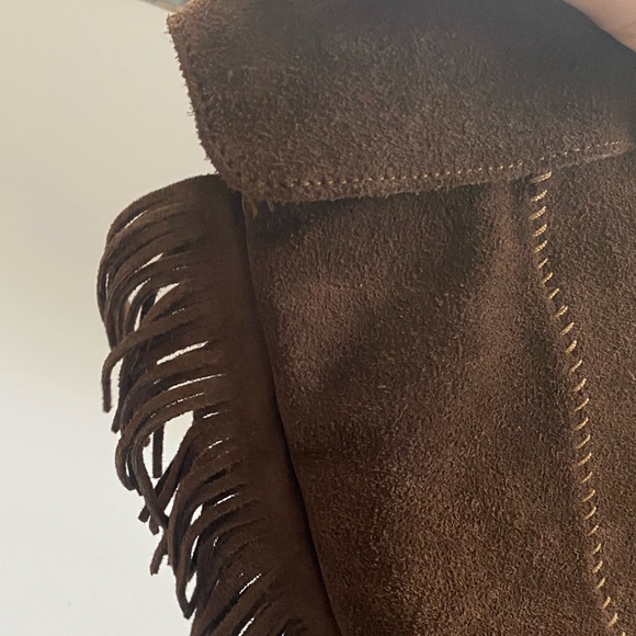 NWOT Minnetonka Suede Tall Brown Fringe Moccasin Boots - Picture 5 of 11
